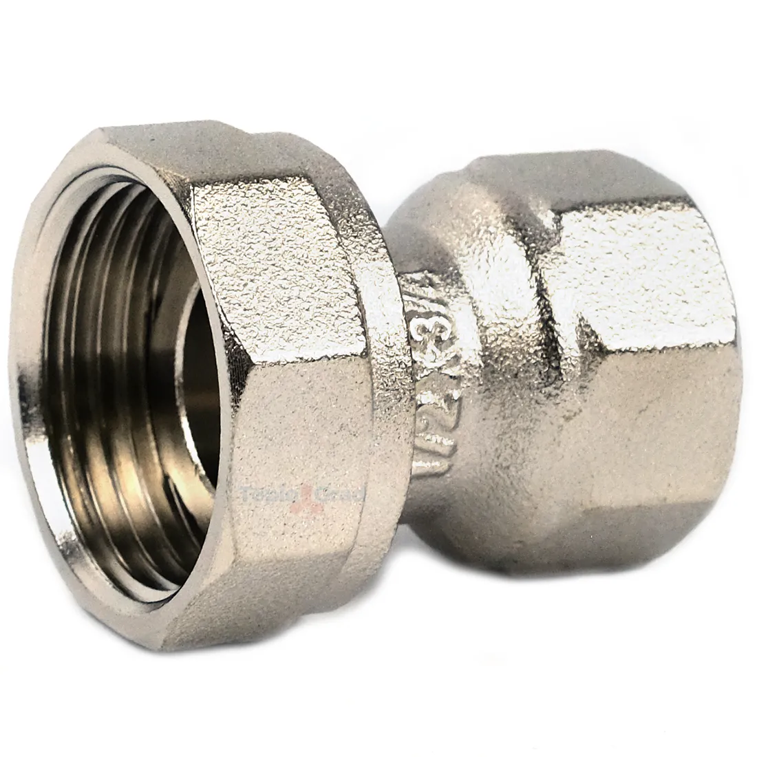 Полусгон TIM с накидной гайкой 1/2x3/4 Полусгон TIM с накидной гайкой 1/2x3/4